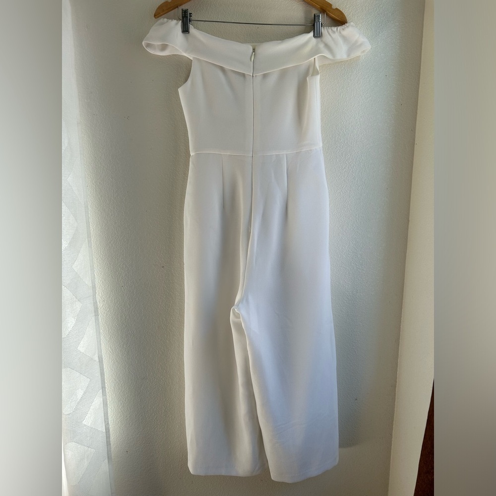 BCBGeneration | Elegant Off-Shoulder White Jumpsuit - Picture 4 of 12